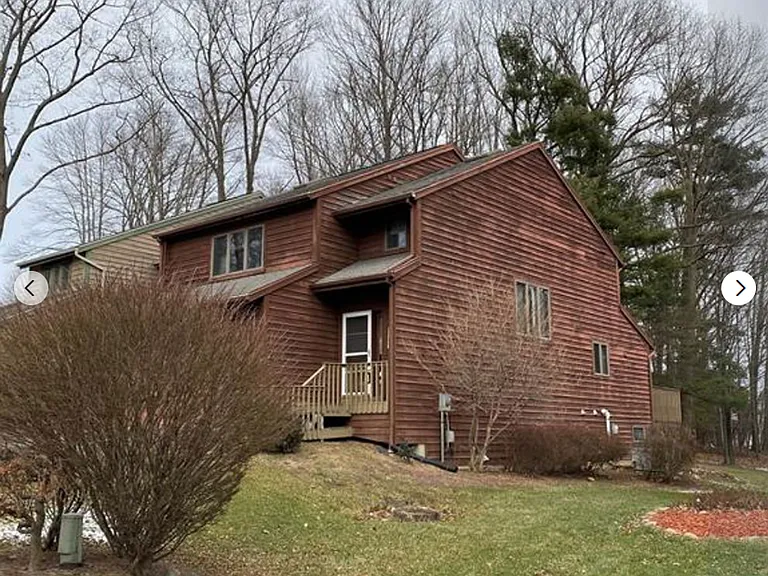 621 Country Club Rd — Photo 3
