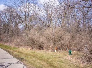 1077 Geneva National Ave S, Lake Geneva, WI 53147