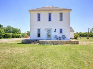 601 W State St, Mansfield, IL 61854