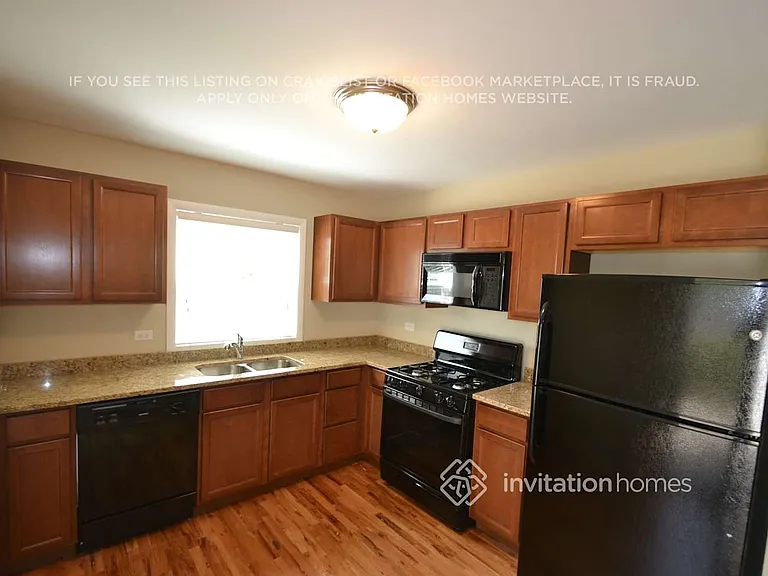 2401 Birch Ln — Photo 5