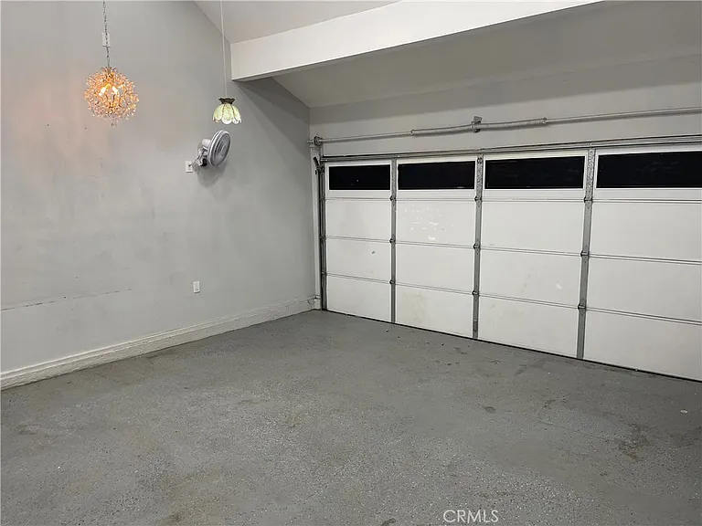 737 N Garsden Ave — Photo 13