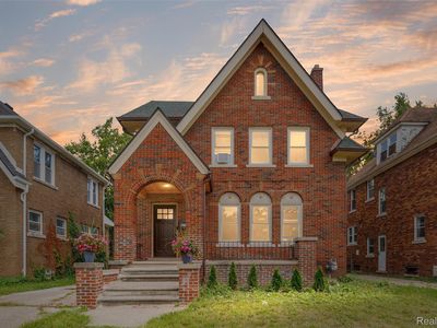 (Undisclosed Address), Detroit, MI, 48204