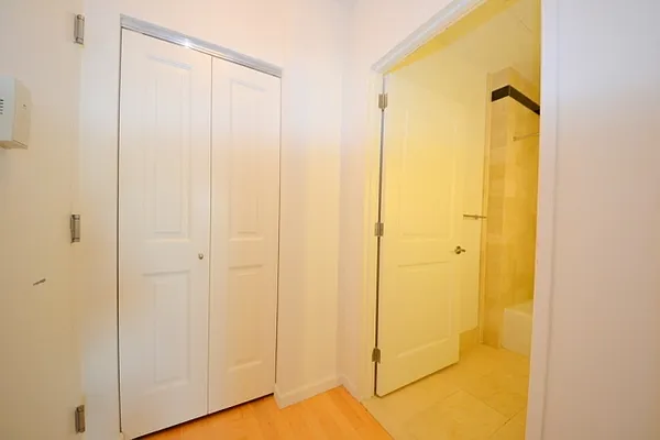 Rented by New York Residence | media 85