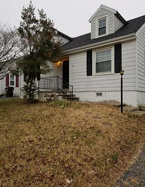 1st image of 38 Horseshoe Dr