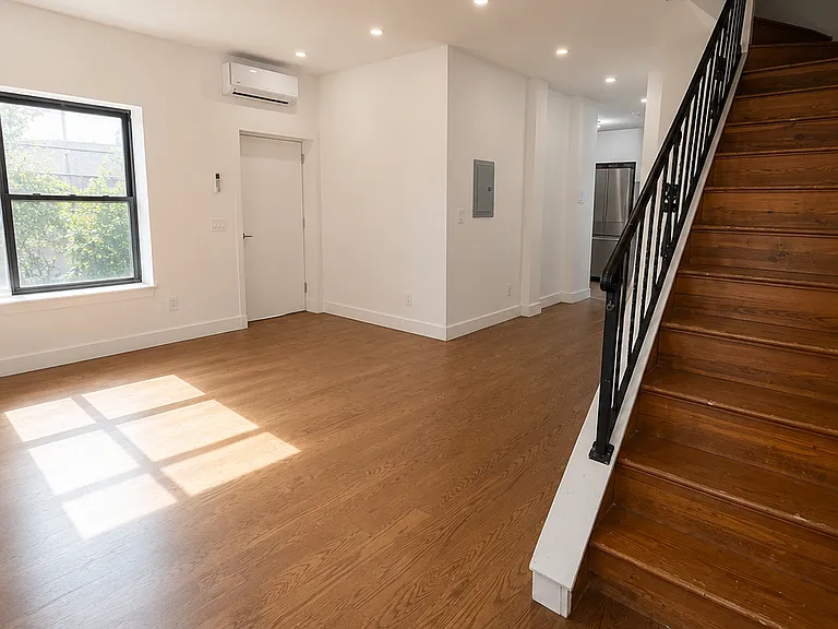 89 Veronica Pl #1 — Photo 6