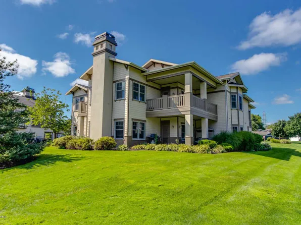 5341 Prairie Home Dr SE, Grand Rapids, MI 49546