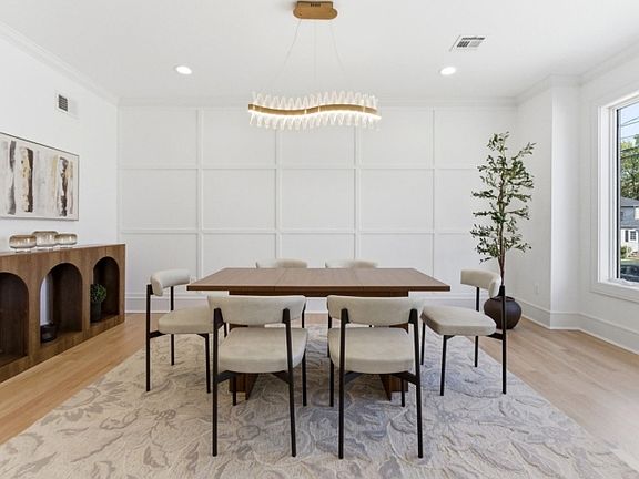 2nd image of 110 Platt Ave