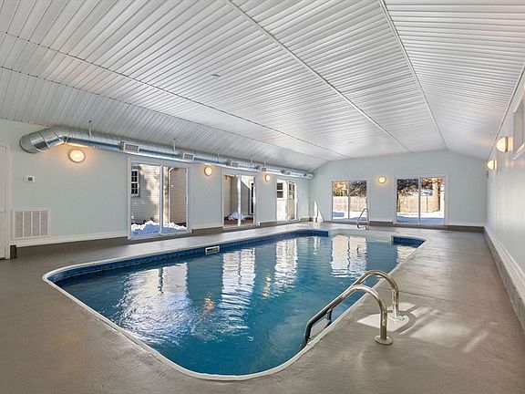 2nd image of 200 Lumbert Mill Rd