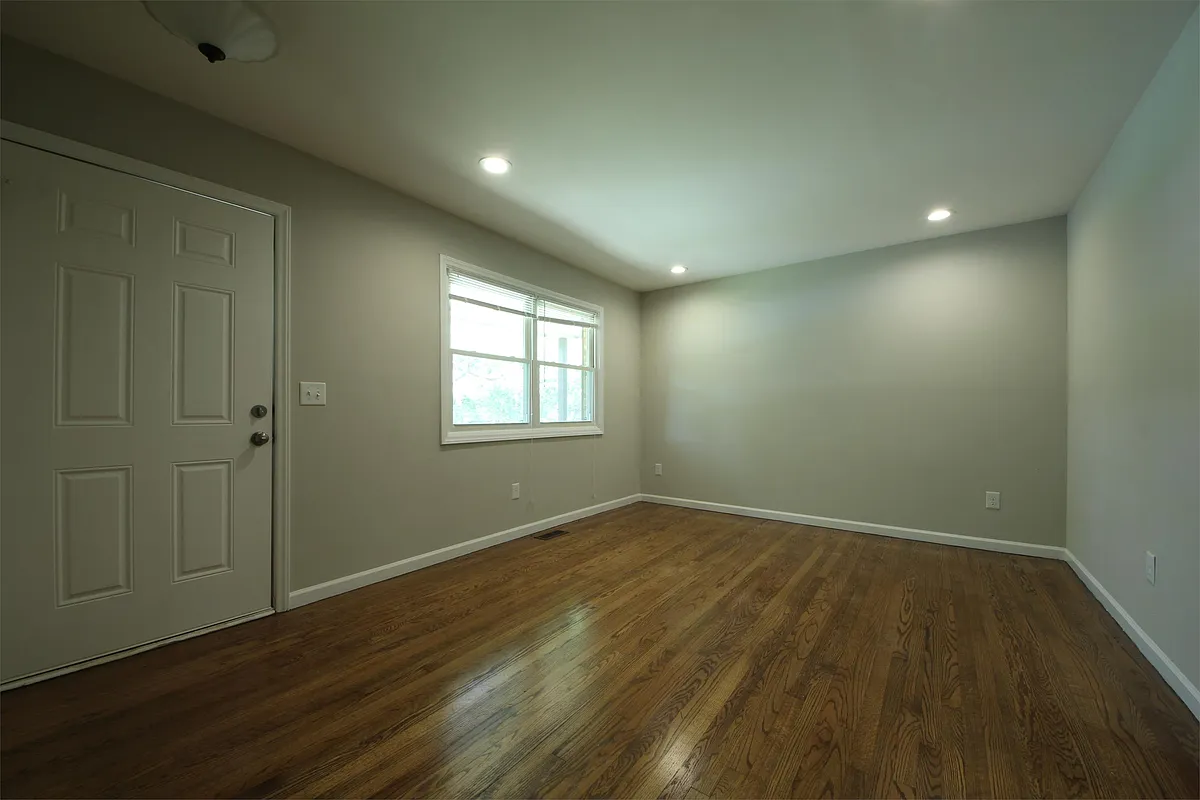Living Room - 4736 Monmouth Dr