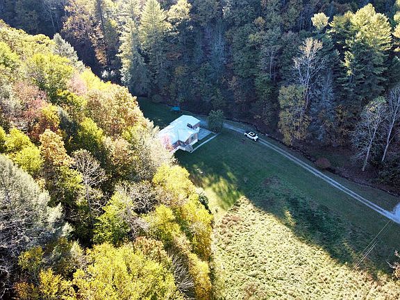 3rd image of 4163 Lick Creek Rd