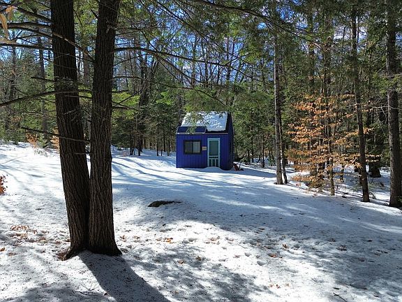 3rd image of 158 Rocky Road