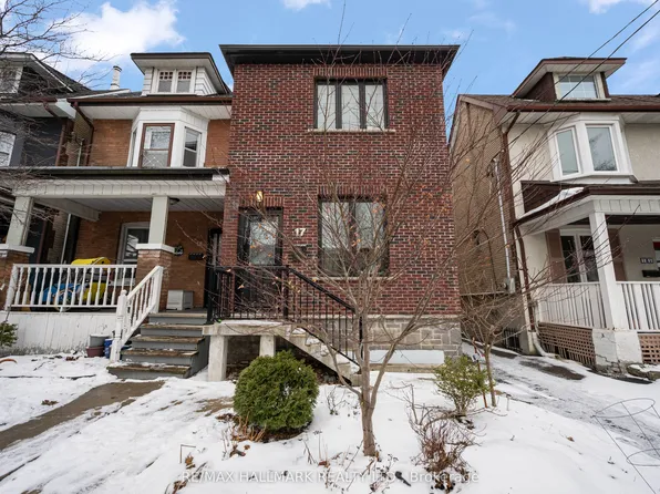 17 Mountnoel Ave, Toronto, ON M4J 1H7