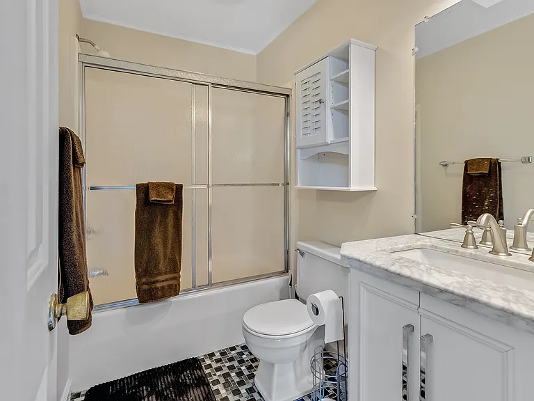 1226 Van Voorhis Rd #G7 — Photo 15