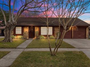 8411 Beechaven Rd, La Porte, TX 77571