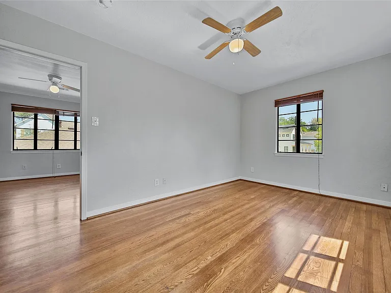216 1/2 Munford St — Photo 15