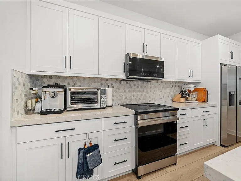 14135 Jonas Ct — Photo 11