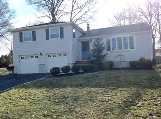50 Garden Oval, Springfield, NJ 07081