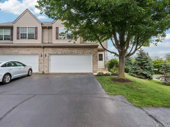 11119 Douglas Ave, Huntley, IL 60142