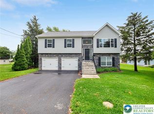 317 Fairview Ave, Wind Gap, PA 18091