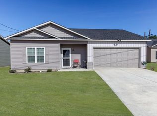 38 Leisure Dr NW, Rome, GA 30165