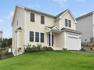 11 Coastwind Dr, Westerly, RI 02891