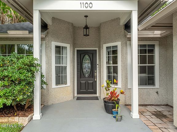 3rd image of 1100 LINKSIDE Drive