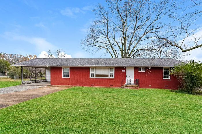223 Rebecca Ln