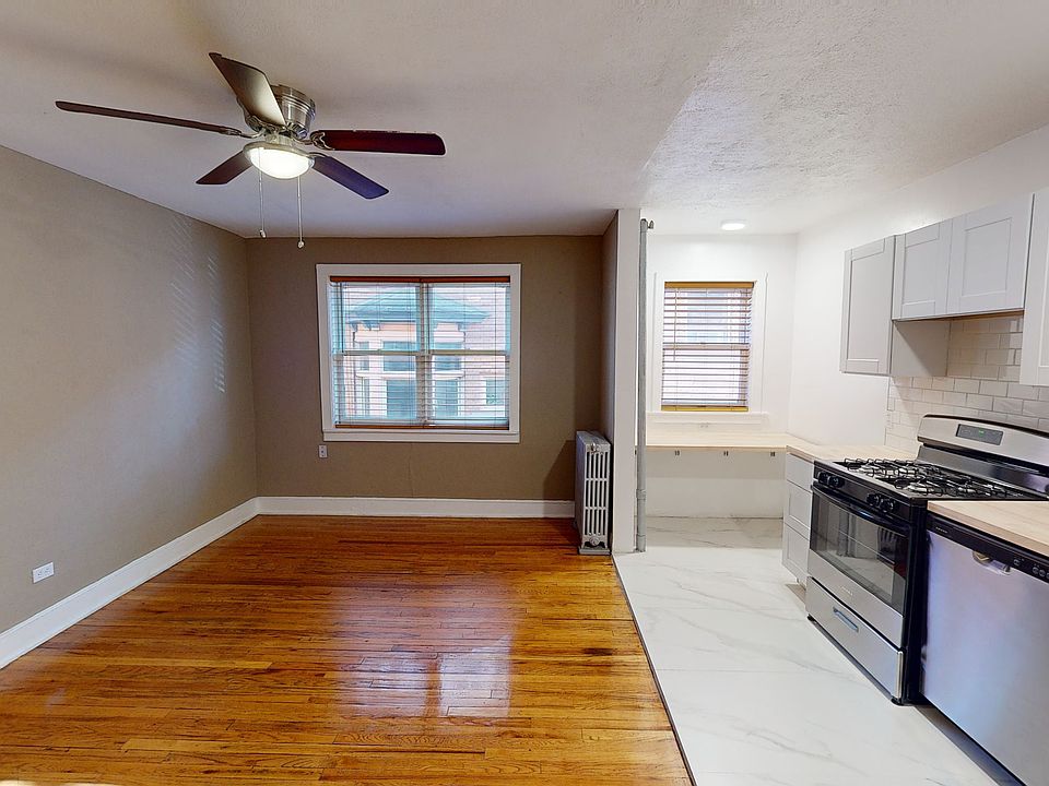 1st image of 1275 N Pearl St #T15
