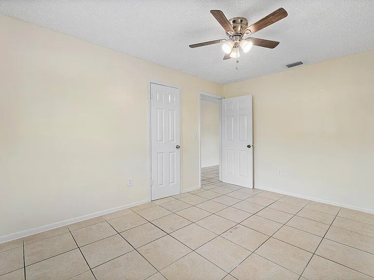 4861 Gulfstream Rd — Photo 15