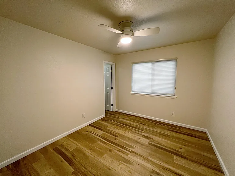4328 Magnolia Dr NE — Photo 11