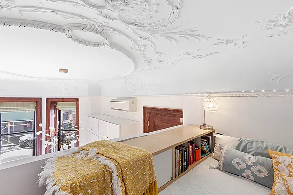 Sold by Christie's International Real Estate Group, LLC | media 9