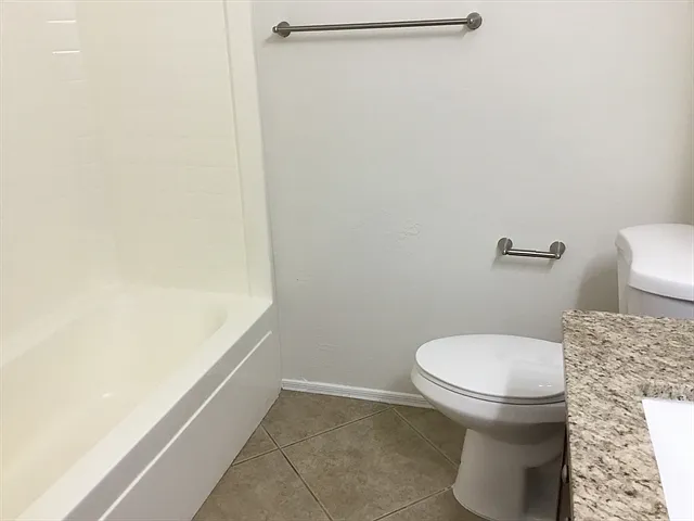 5308 S 53rd Ln — Photo 19