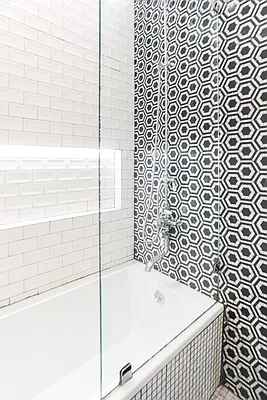 Rented by Pinn Realty | media 35