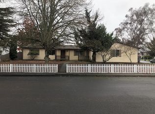 530 NW Donahoo St, McMinnville, OR 97128