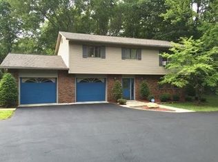 214 Leech Rd, Greenville, PA 16125