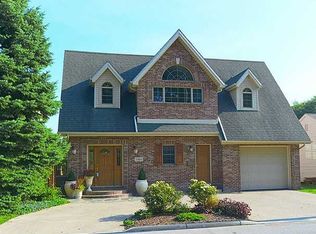 1146 River Rd, Maumee, OH 43537