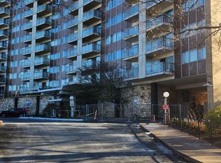 30 Woodland St APT 3K, Hartford, CT 06105