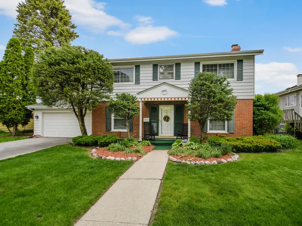 18751 Kings Rd, Homewood, IL 60430