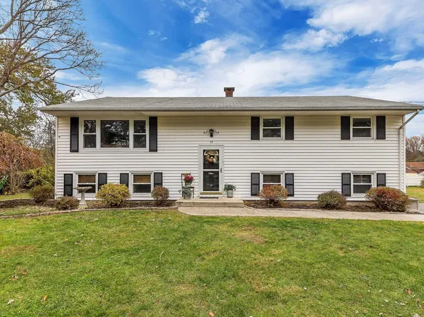 19 Leary Ln, Newburgh, NY 12550