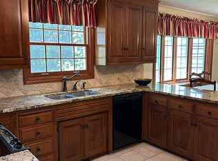 6768 Bear Swamp Rd, Medina, OH 44256