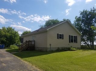 420 N 20th Rd, Tonica, IL 61370