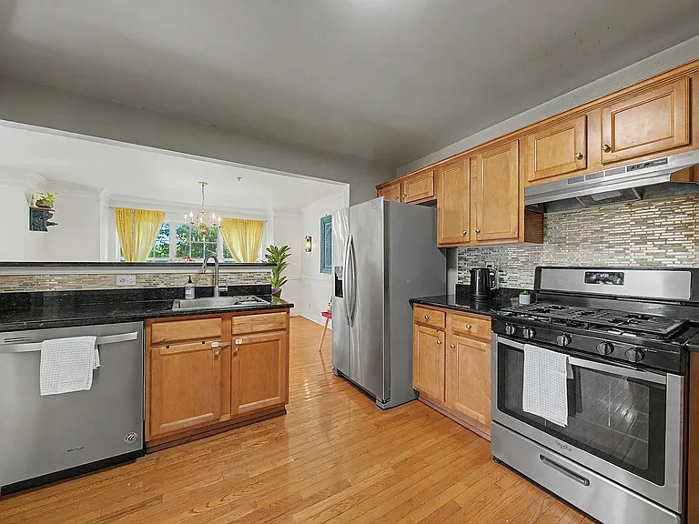 180 Blue Heron Dr #180 — Photo 15