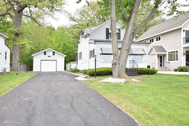 7318 North Tichigan Rd, Waterford, WI 53185 Zillow