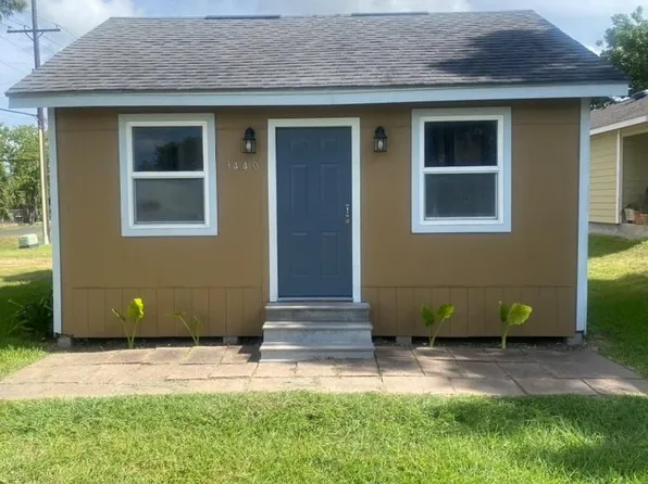 3440 Texas Ave, Texas City, TX 77590