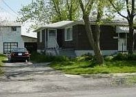 1st image of 211 Orchard Pl