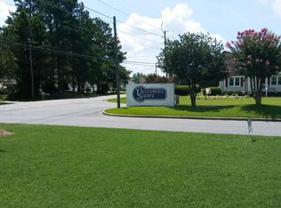 627 Channel Dr, Winterville, NC 28590