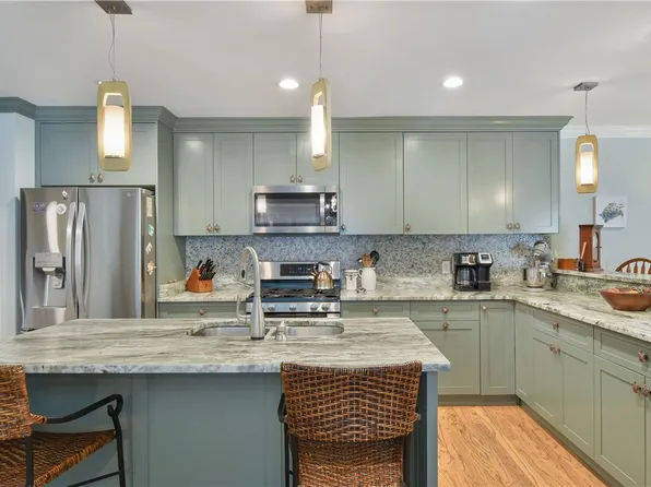 101 Druid Oaks Ln, Saint Simons Island, GA 31522