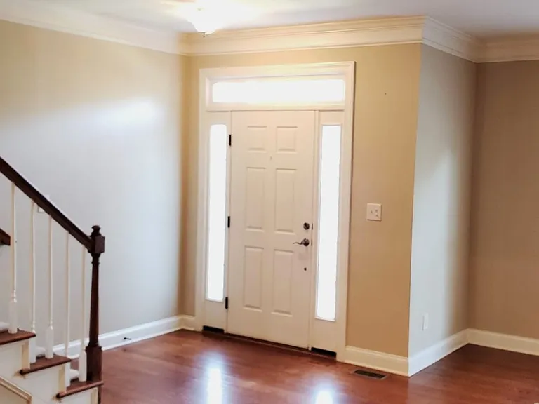 229 Anniston Ct — Photo 2