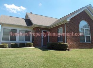 1909 Appling Oaks Cir, Cordova, TN 38016