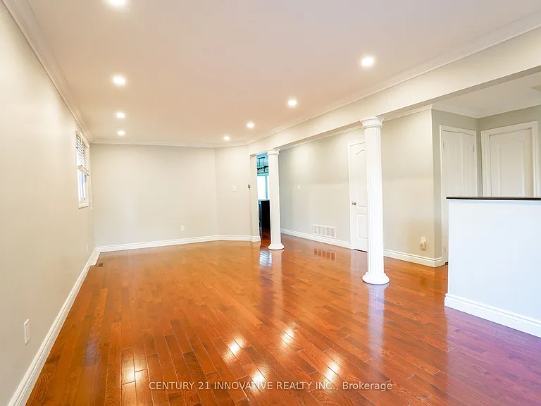 78 Tideswell Blvd — Photo 4